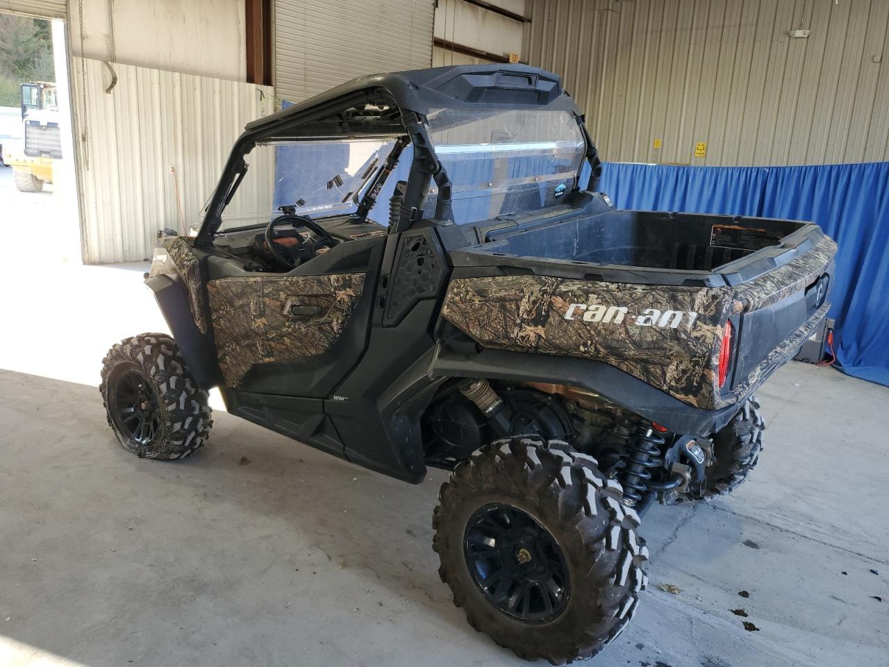2021 Can-Am Commander Utility Vehicle