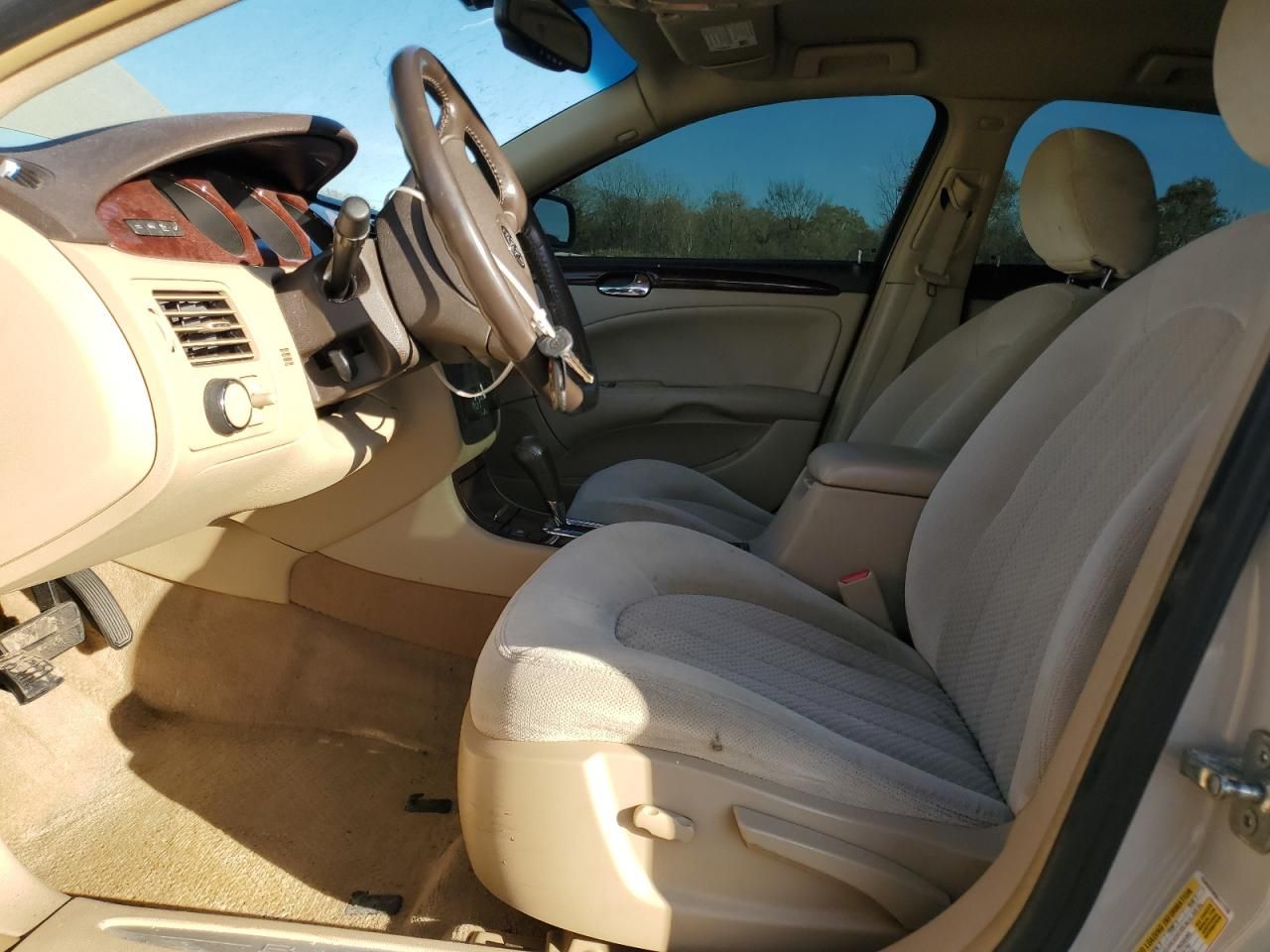 2010 Buick Lucerne cx