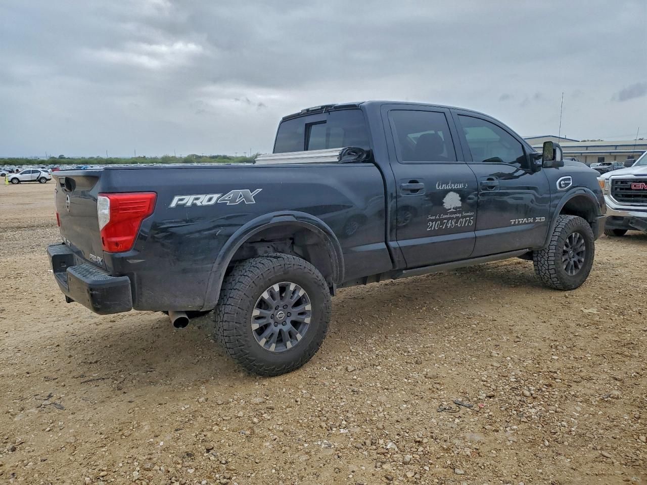 2018 Nissan Titan xd sl