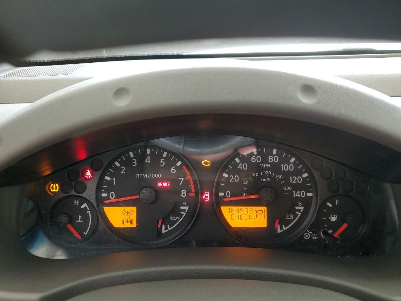 2012 Nissan Frontier s