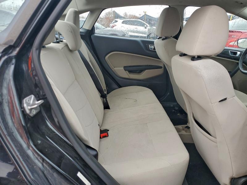 2014 Ford Fiesta SE