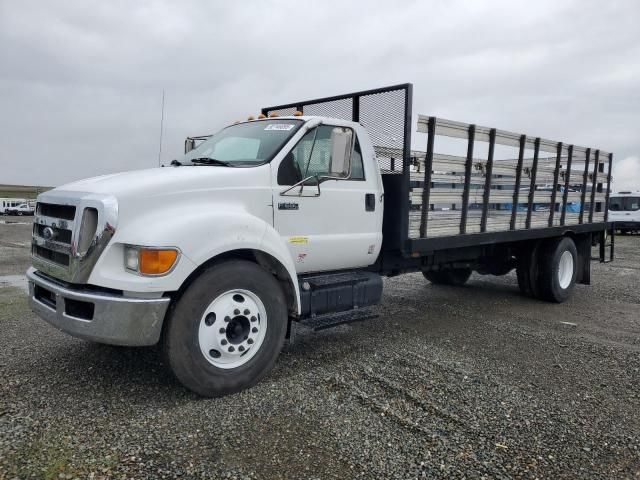2010 Ford F650 Super Duty Flatbed Truck