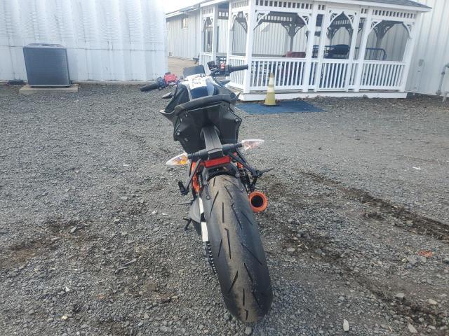 2021 KTM 1290 Super Duke R