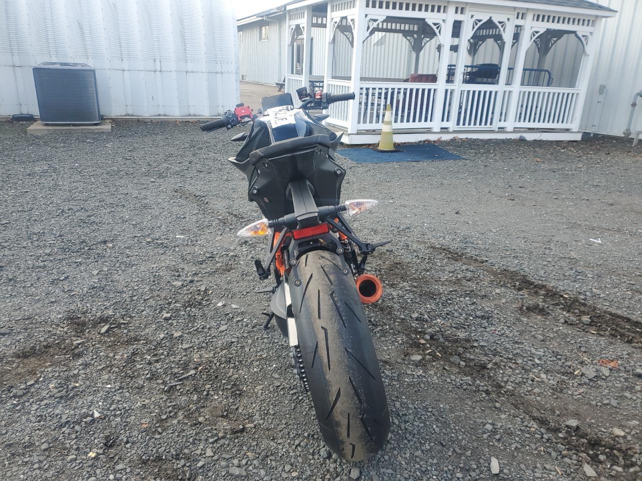 2021 KTM 1290 Super Duke R