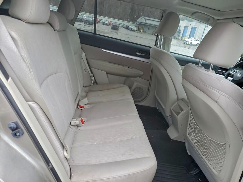 2014 Subaru Outback 2.5i Premium