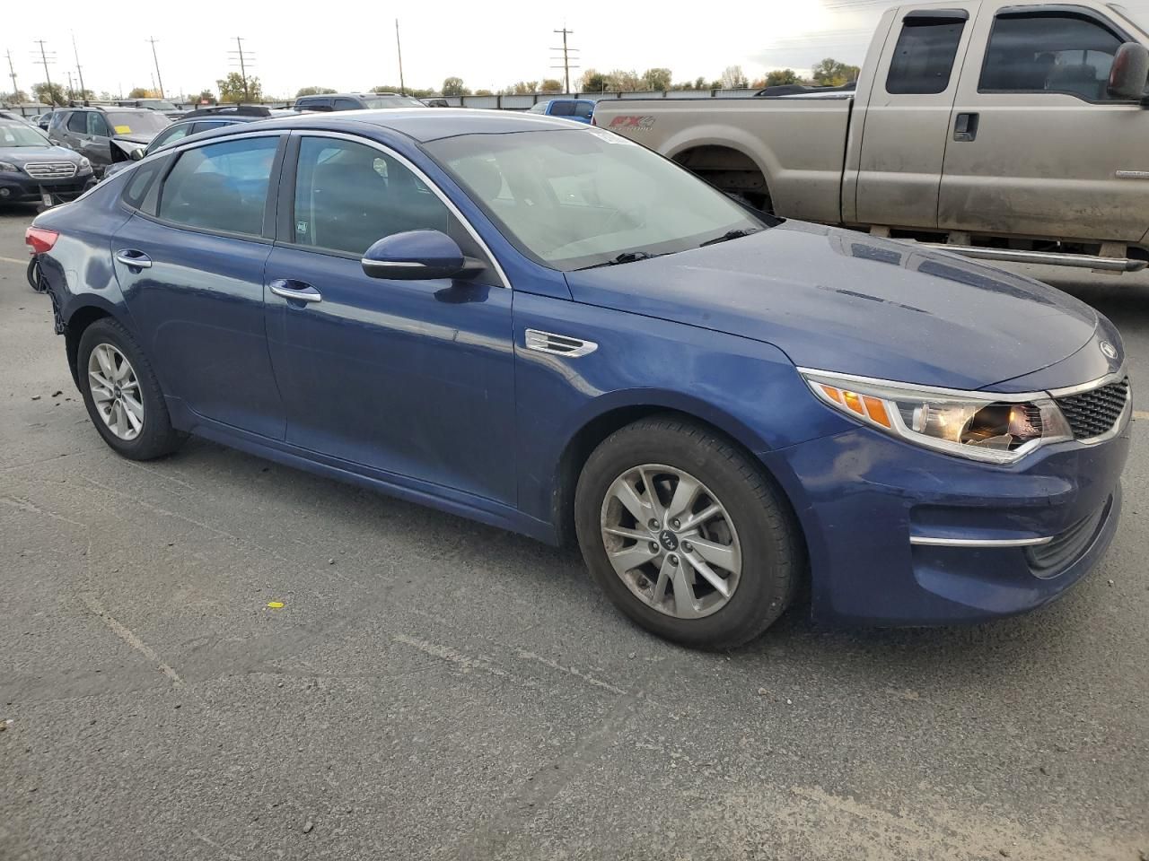 2017 KIA Optima lx