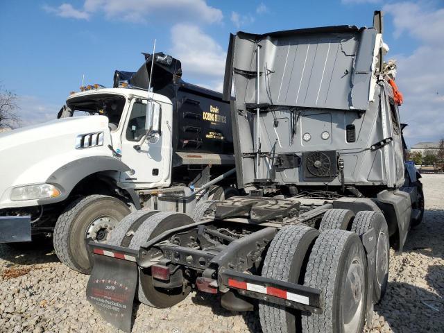 2022 International LT625