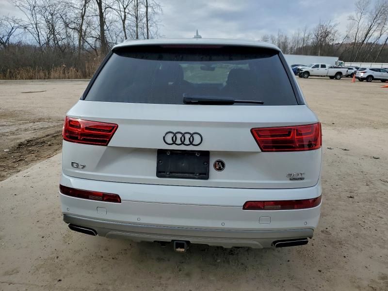 2018 Audi Q7 Prestige