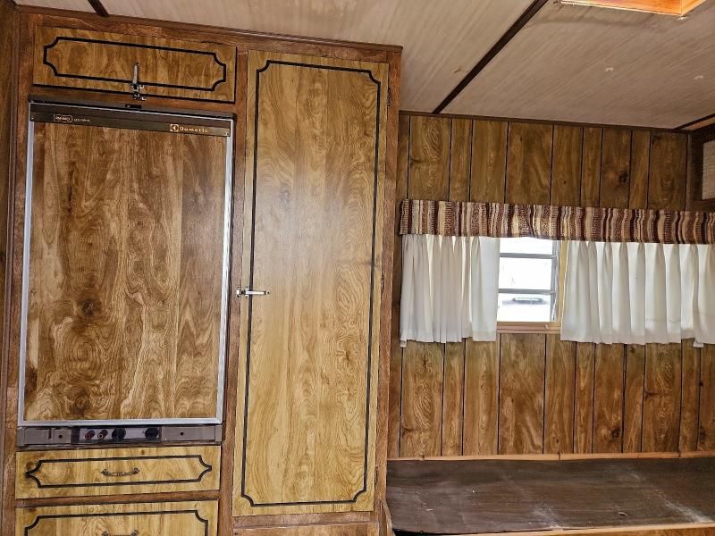 1975 Yellowstone 26 Foot