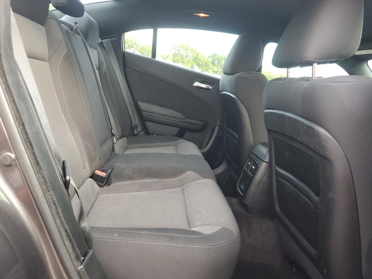 2018 Dodge Charger sxt Plus