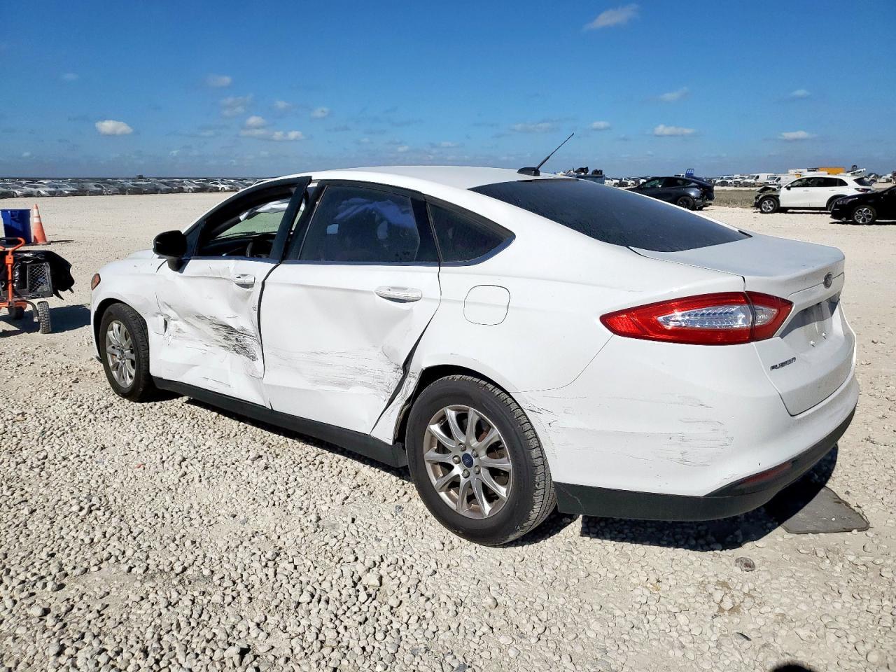 2015 Ford Fusion s