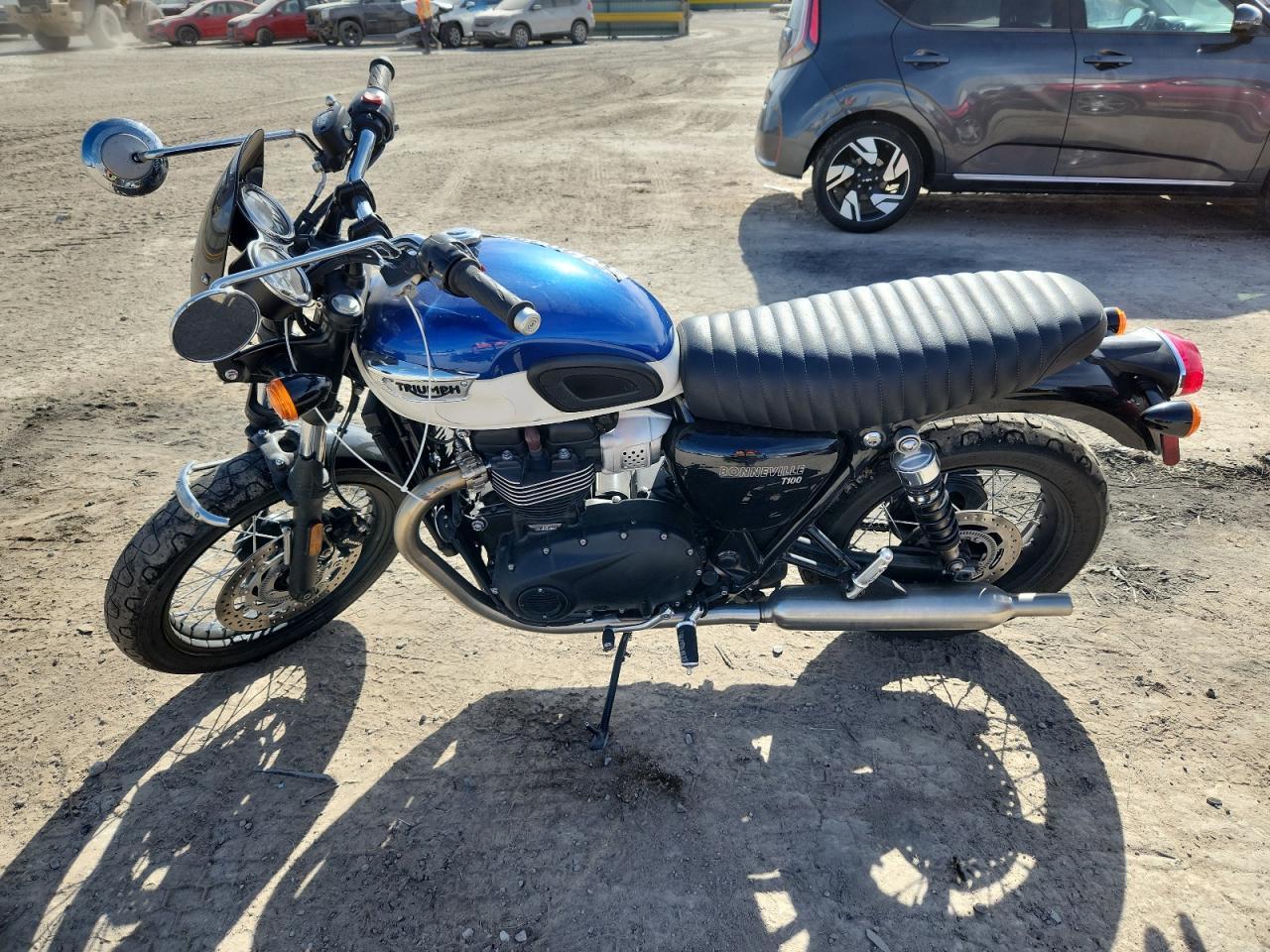 2022 Triumph Bonneville T100