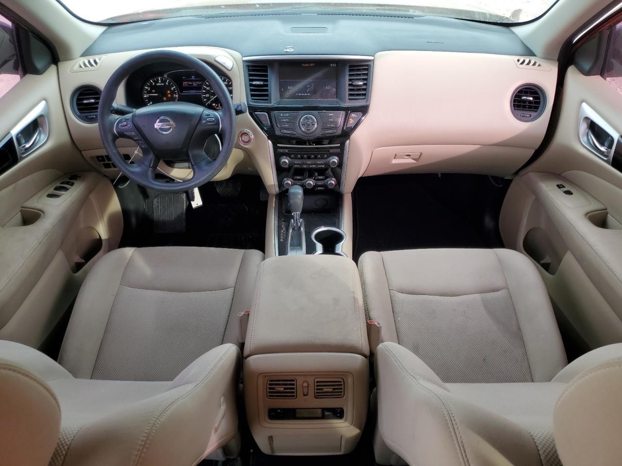 2017 Nissan Pathfinder s
