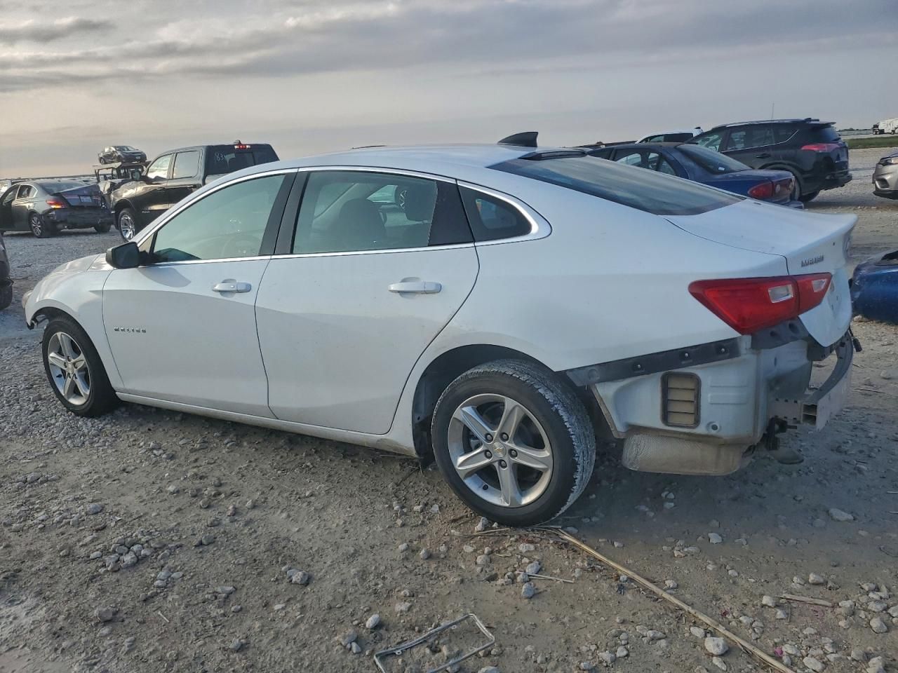 2023 Chevrolet Malibu ls