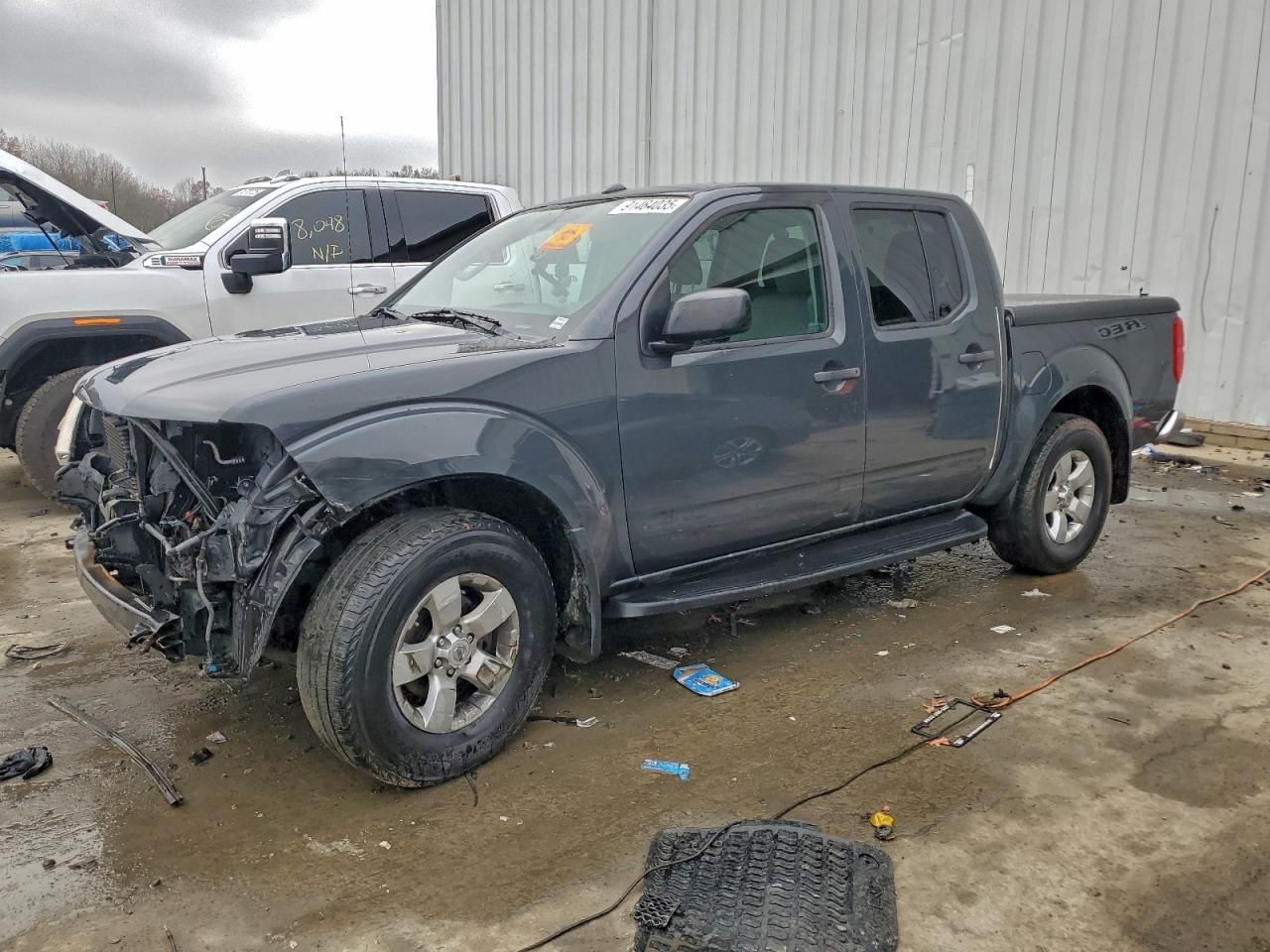 2013 Nissan Frontier s