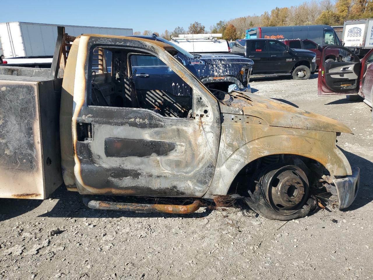 2015 Ford F350 Super Duty Utility / Service Truck