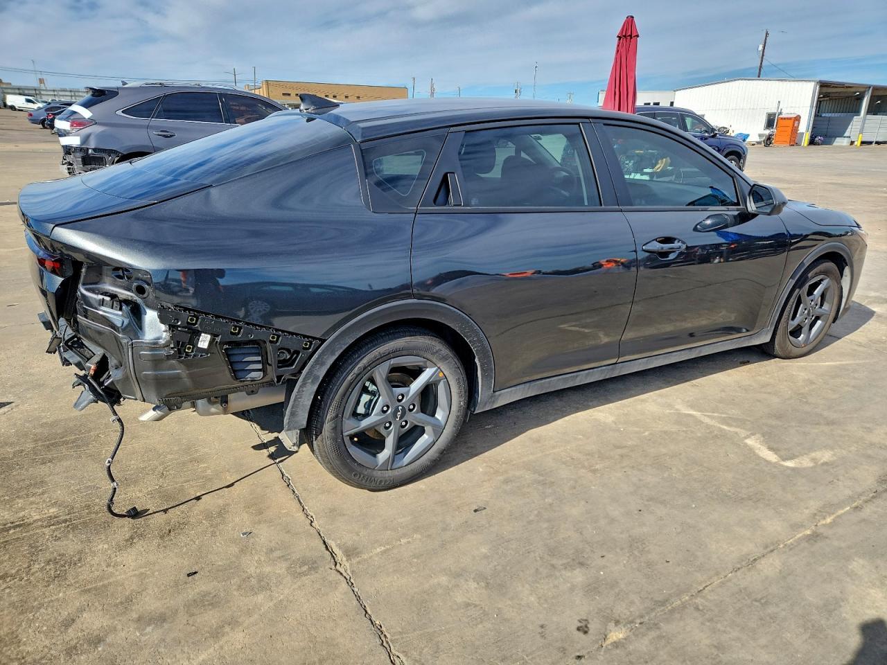2025 KIA K4 lx