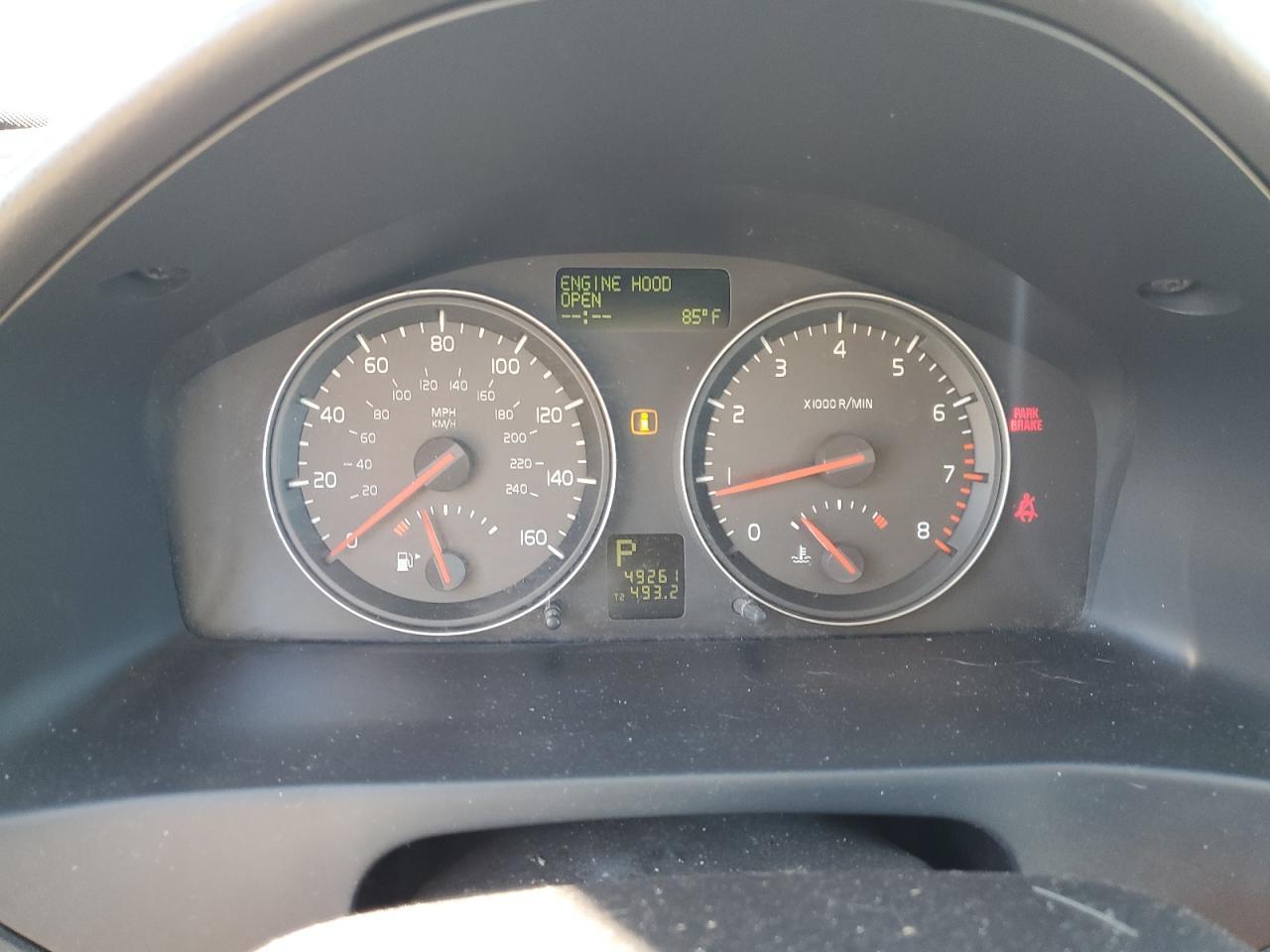 2006 Volvo C70 T5