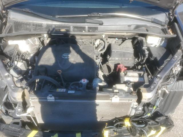 2019 Toyota Sienna xle
