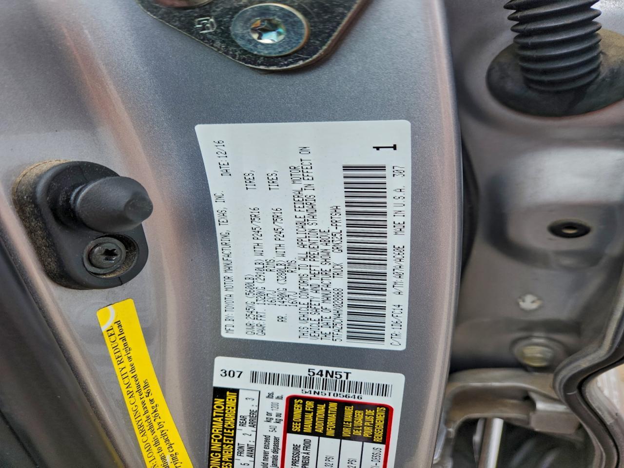 2017 Toyota Tacoma SR5 V6