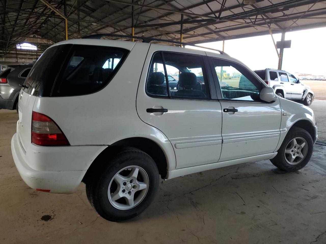 2000 Mercedes-Benz Ml 320
