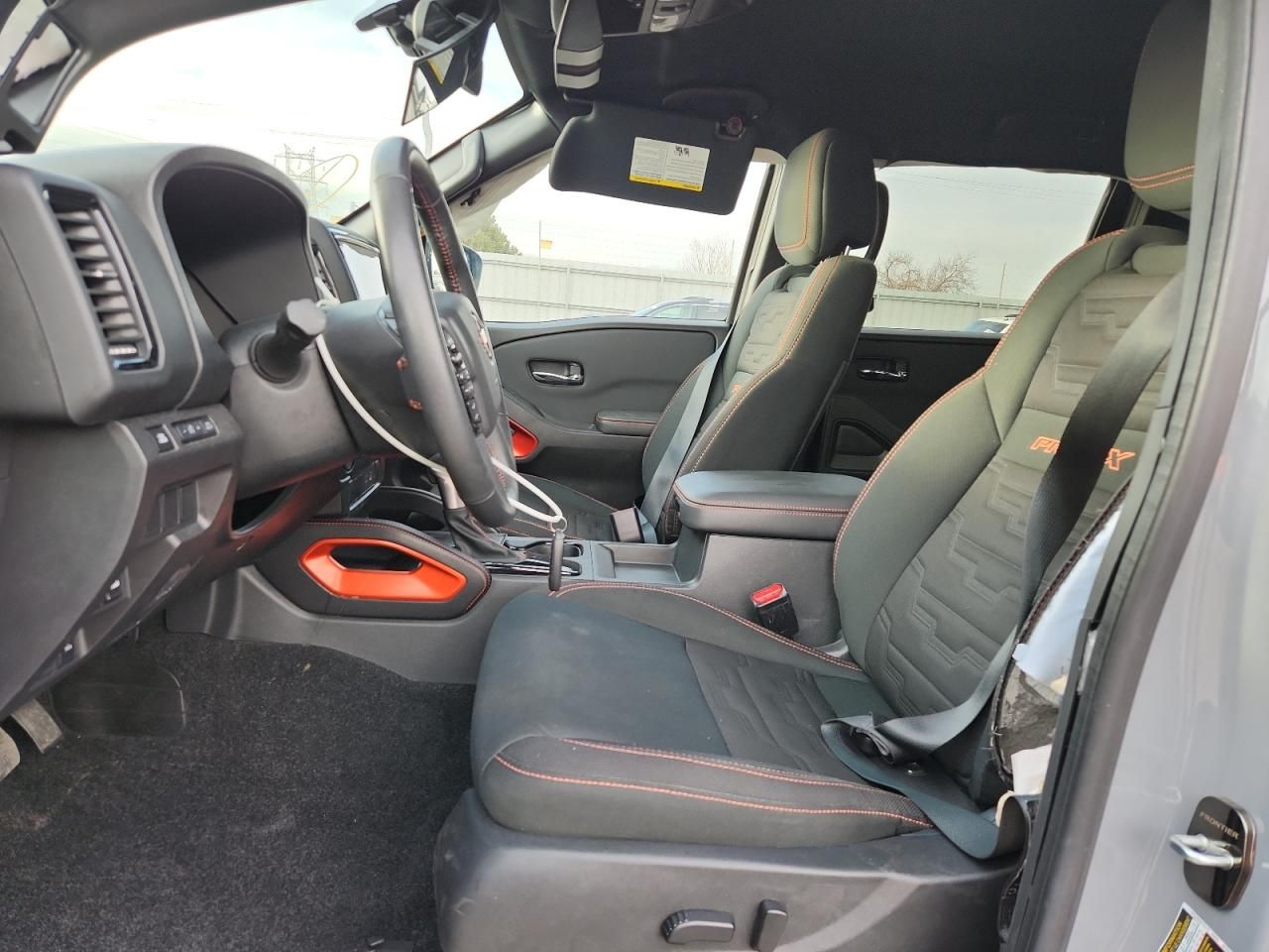 2024 Nissan Frontier s