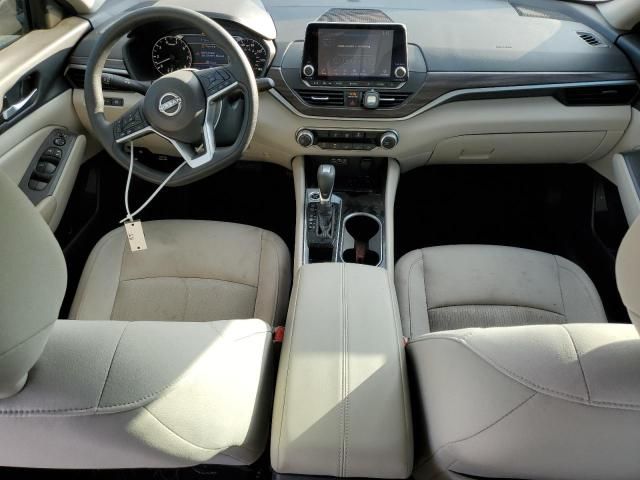 2024 Nissan Altima sv