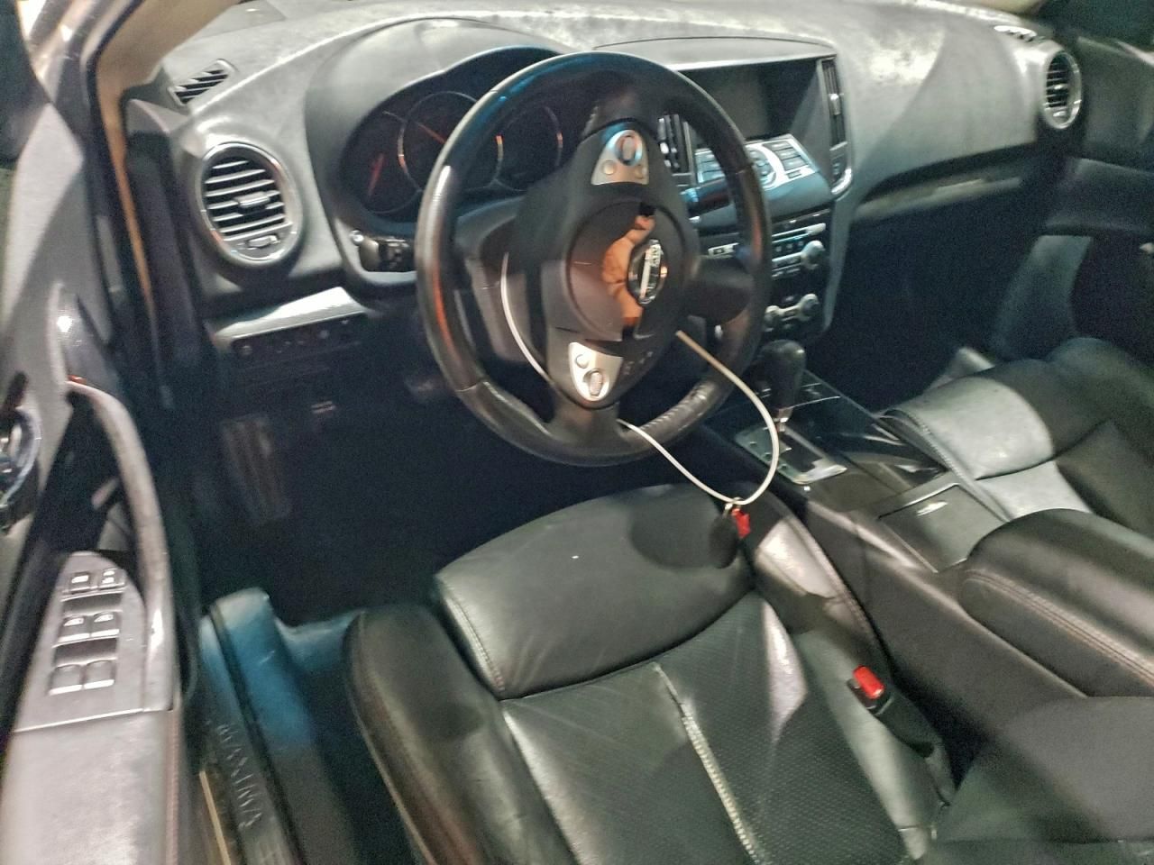 2011 Nissan Maxima s