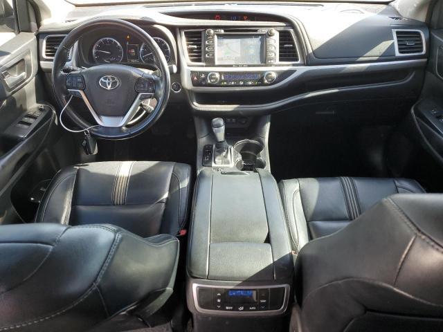 2017 Toyota Highlander se