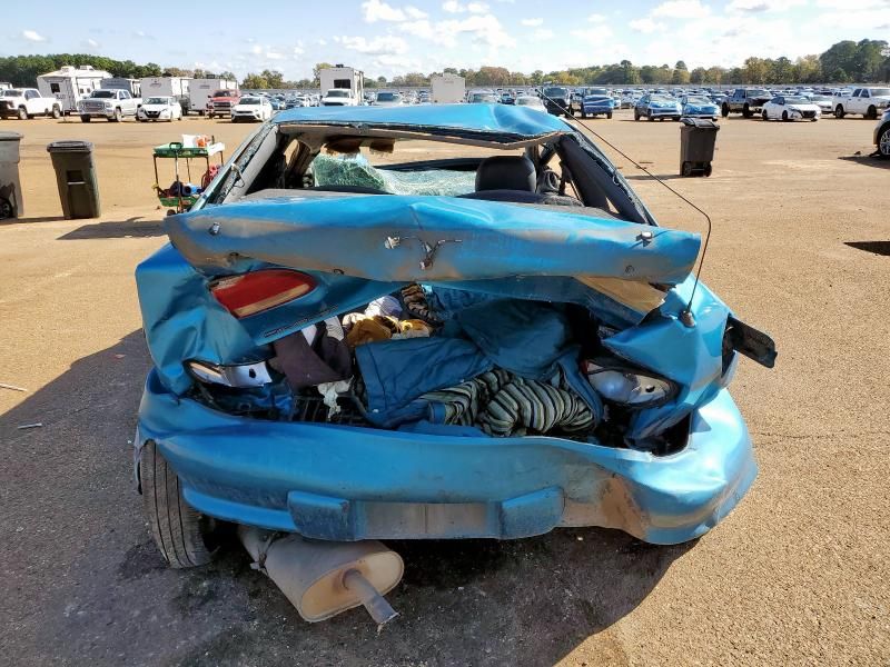 1999 Chevrolet Cavalier Base