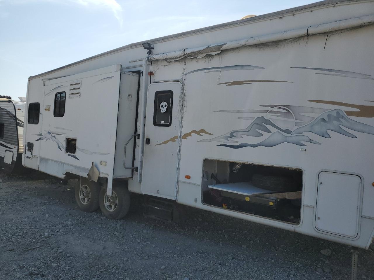 2003 Montana Ana 5TH Wheel