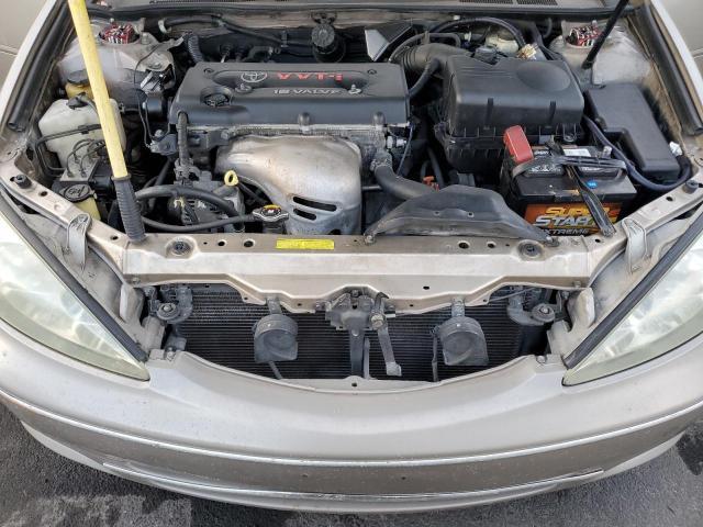 2003 Toyota Camry le