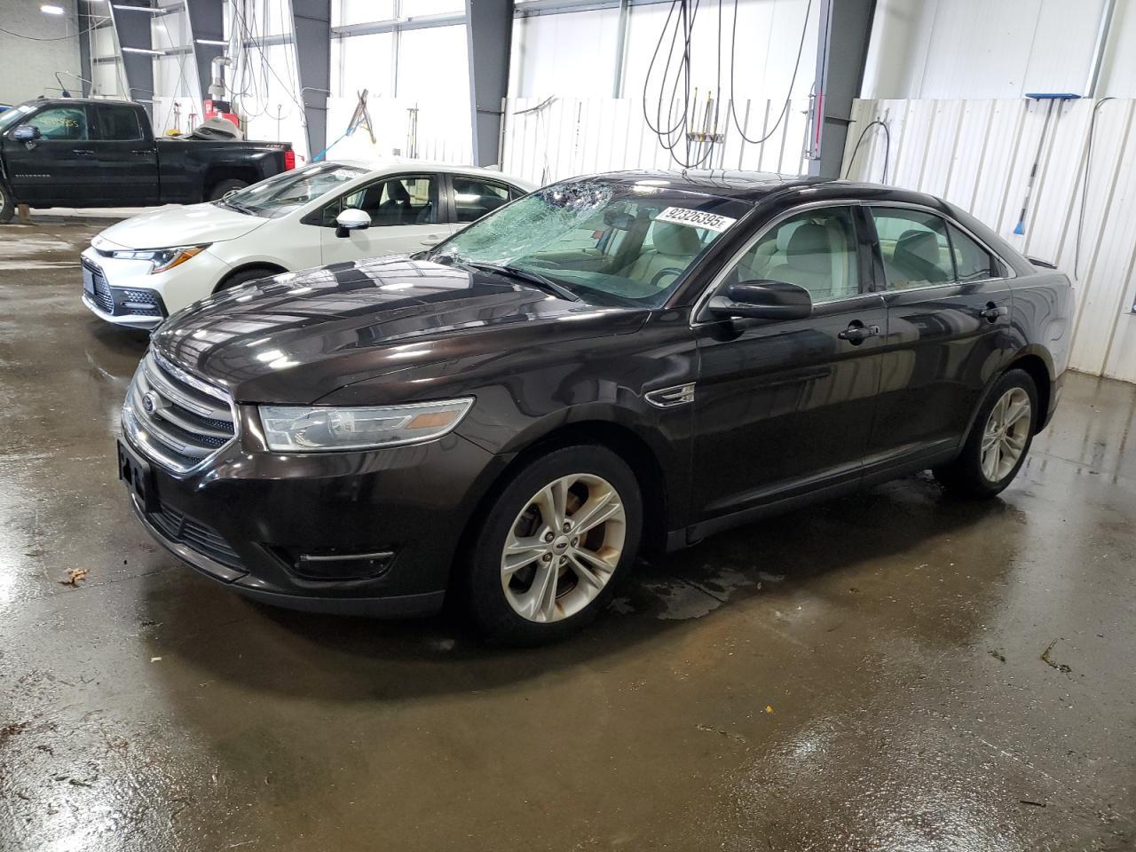 2013 Ford Taurus sel