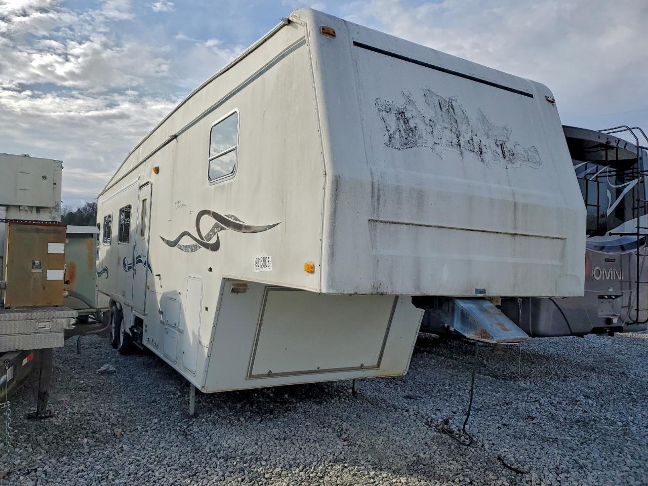 1999 Wilderness Camper