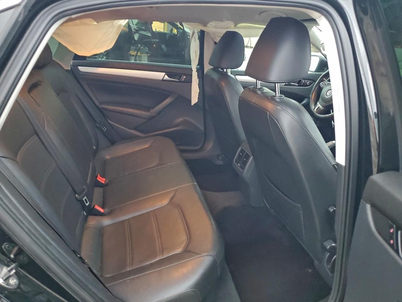 2013 Volkswagen Passat se