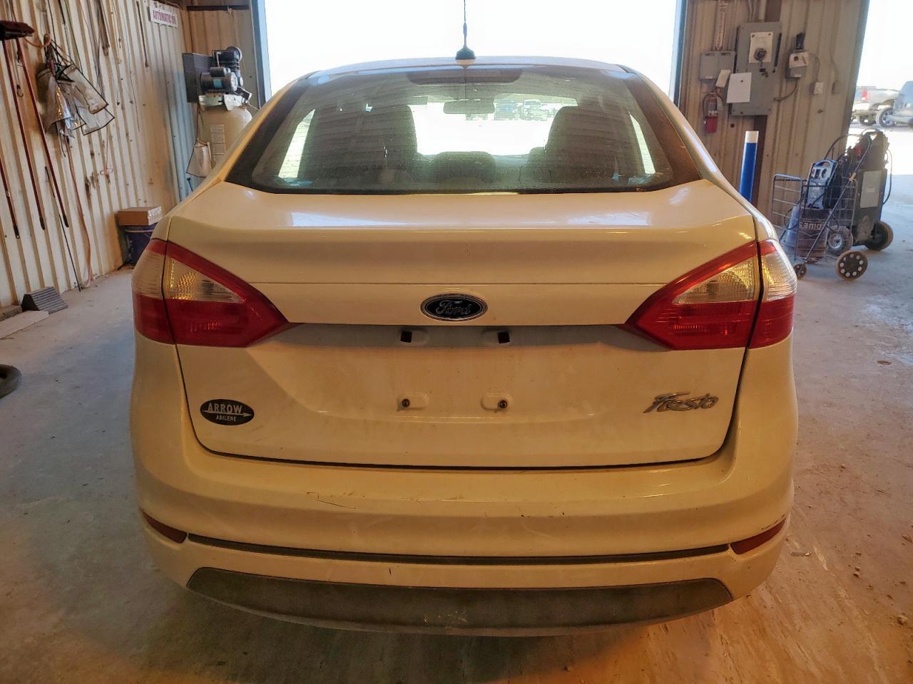 2014 Ford Fiesta s