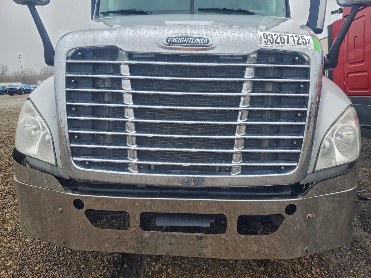 2013 Freightliner Cascadia BOX Truck