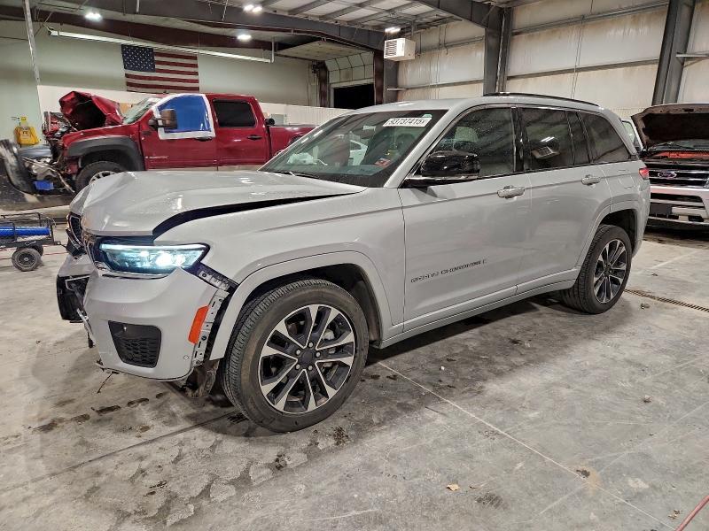 2022 Jeep Grand Cherokee Overland