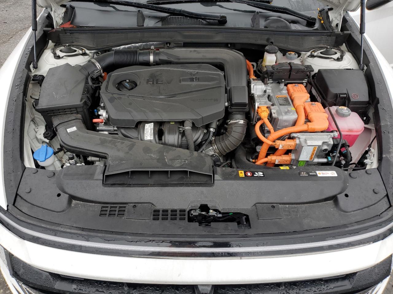 2025 Hyundai Sonata Hybrid