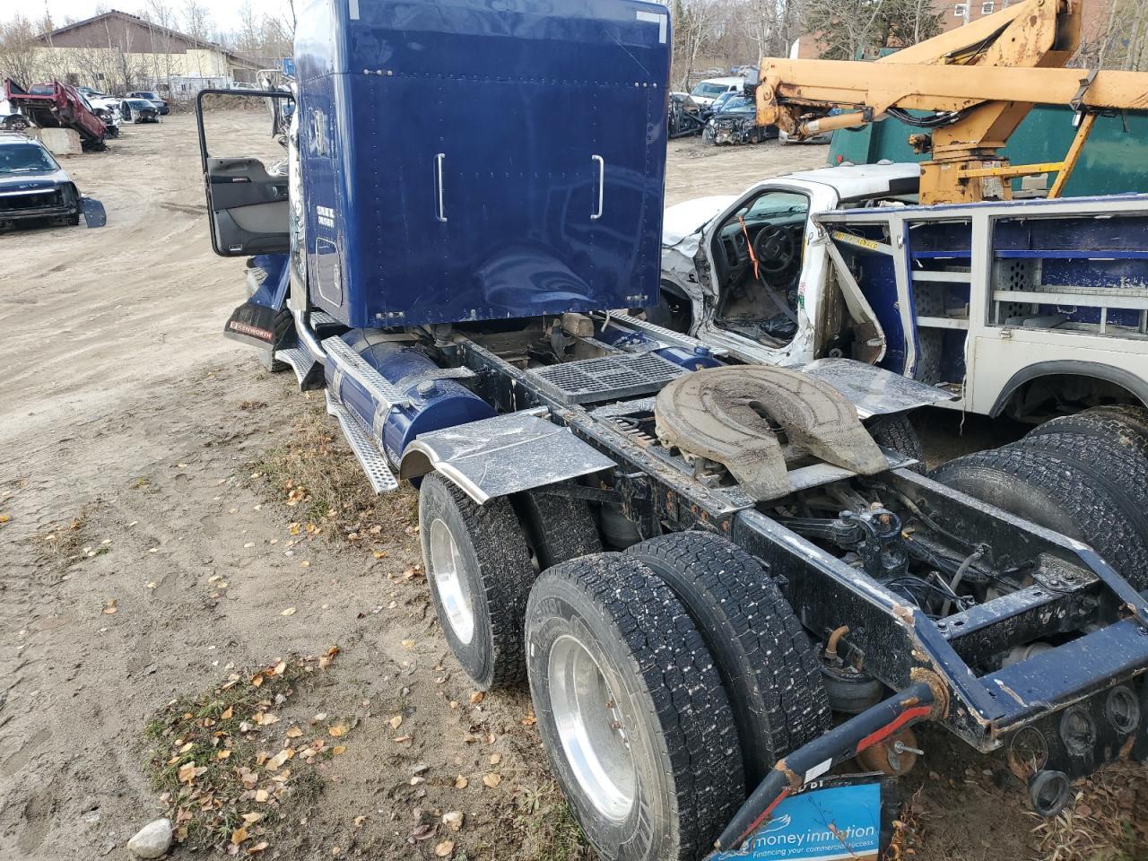 2007 Kenworth Construction W900