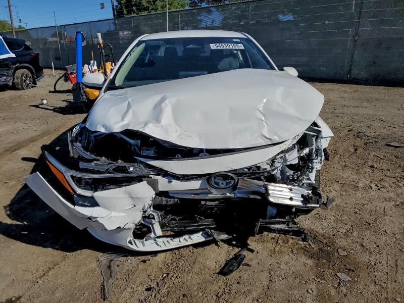 2025 Toyota Corolla le