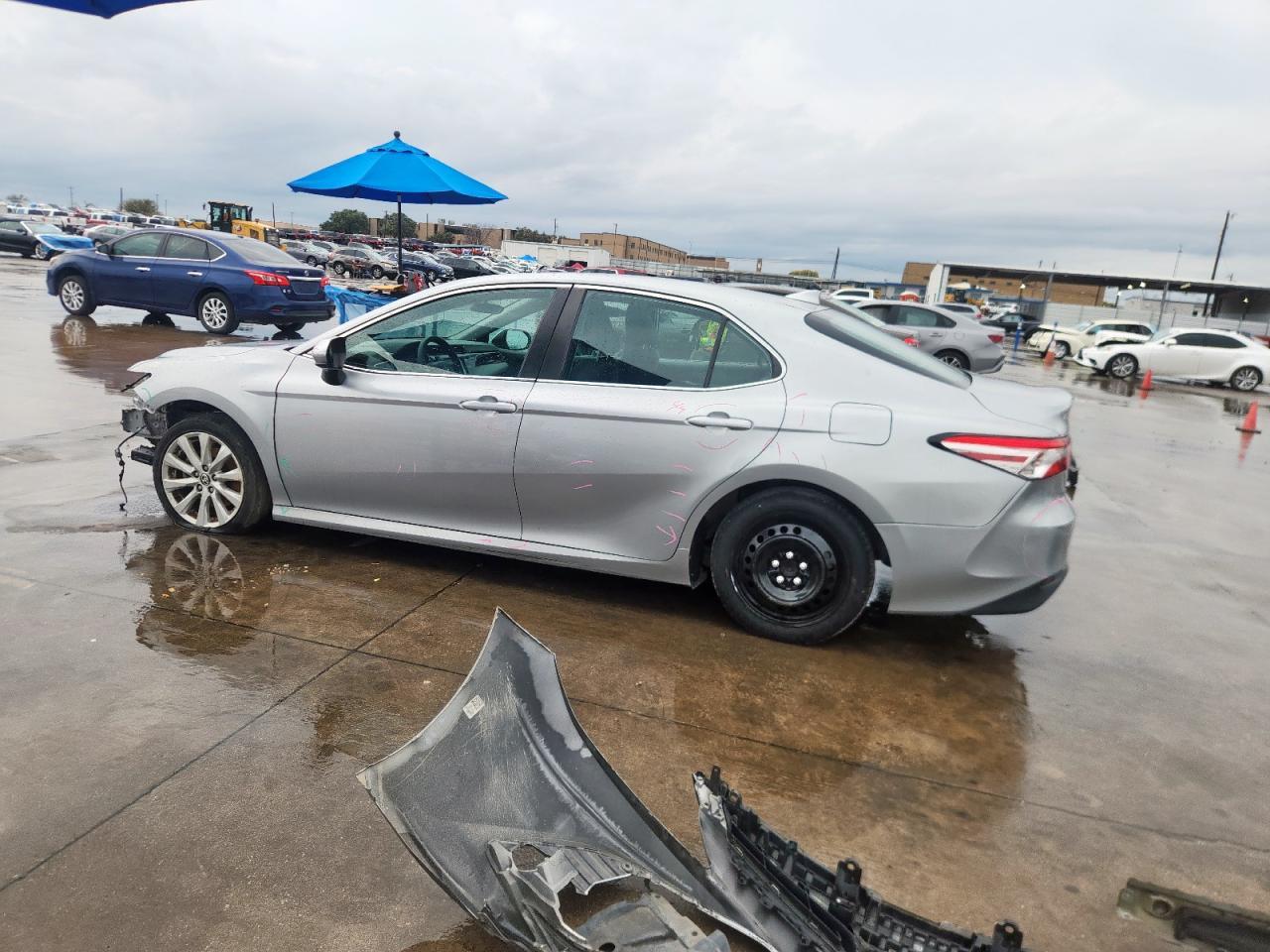 2020 Toyota Camry le