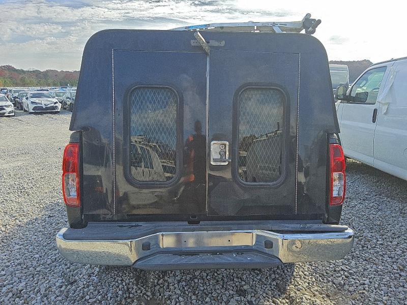 2018 Nissan Frontier sv