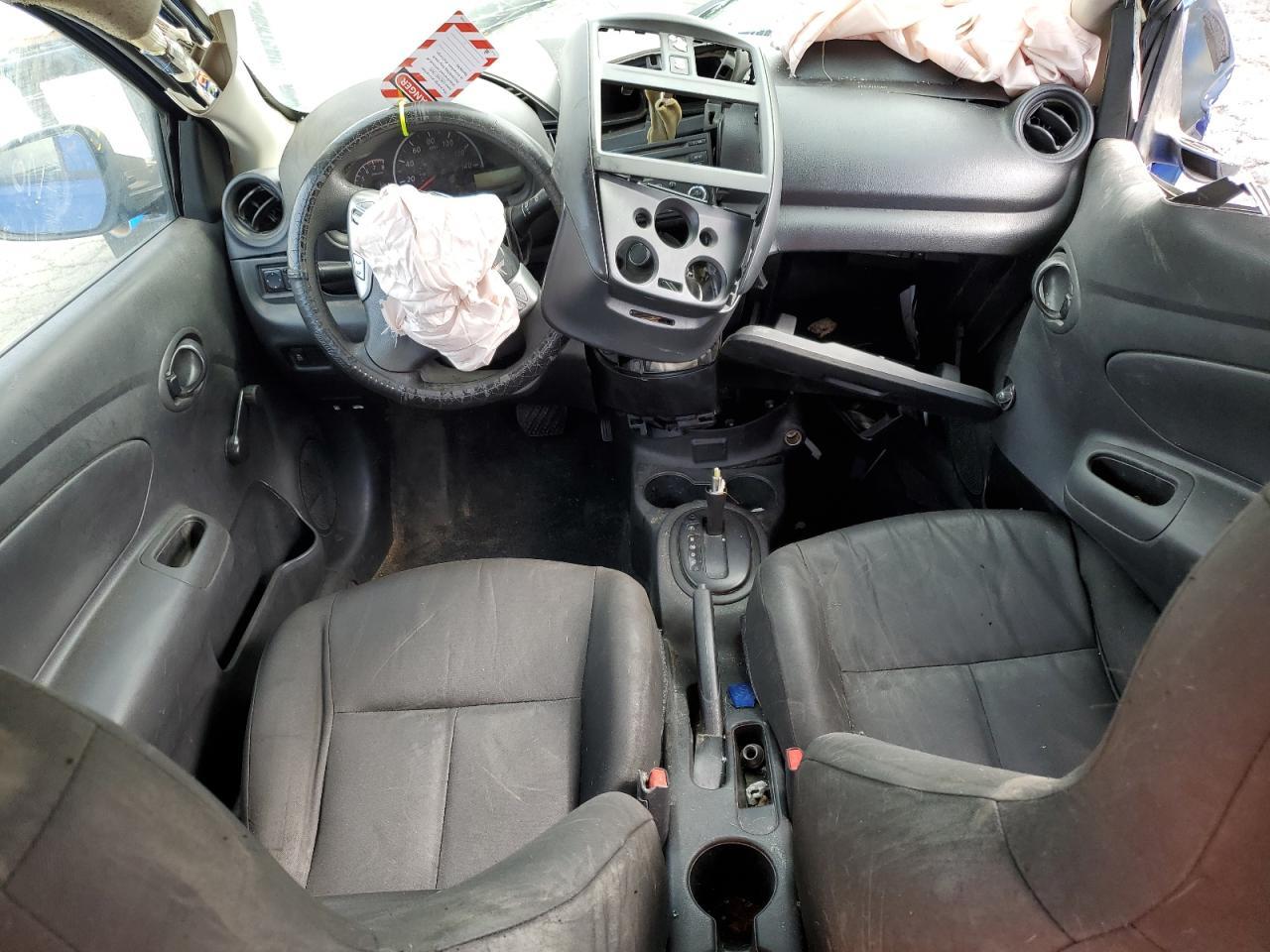 2017 Nissan Versa s