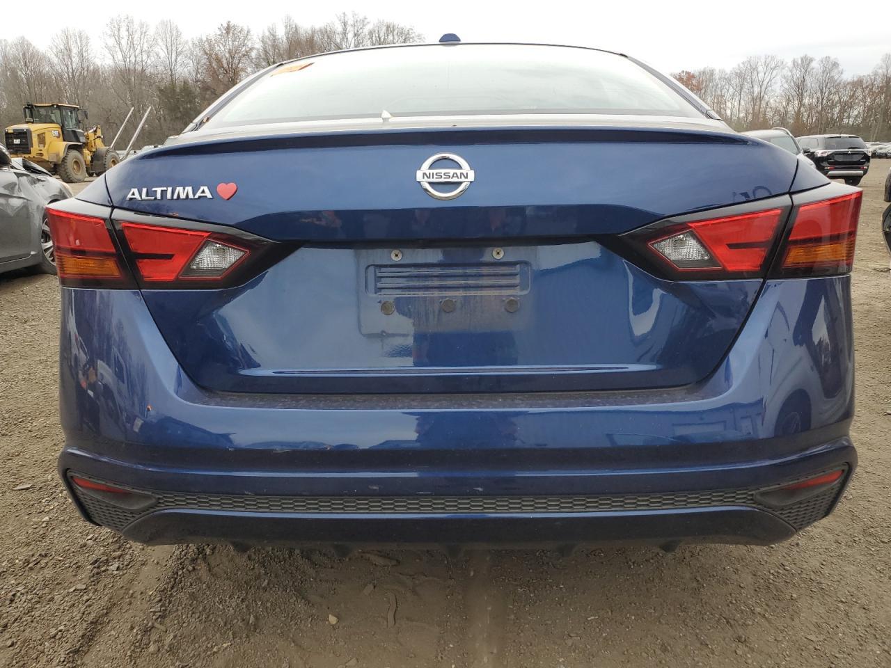 2020 Nissan Altima s