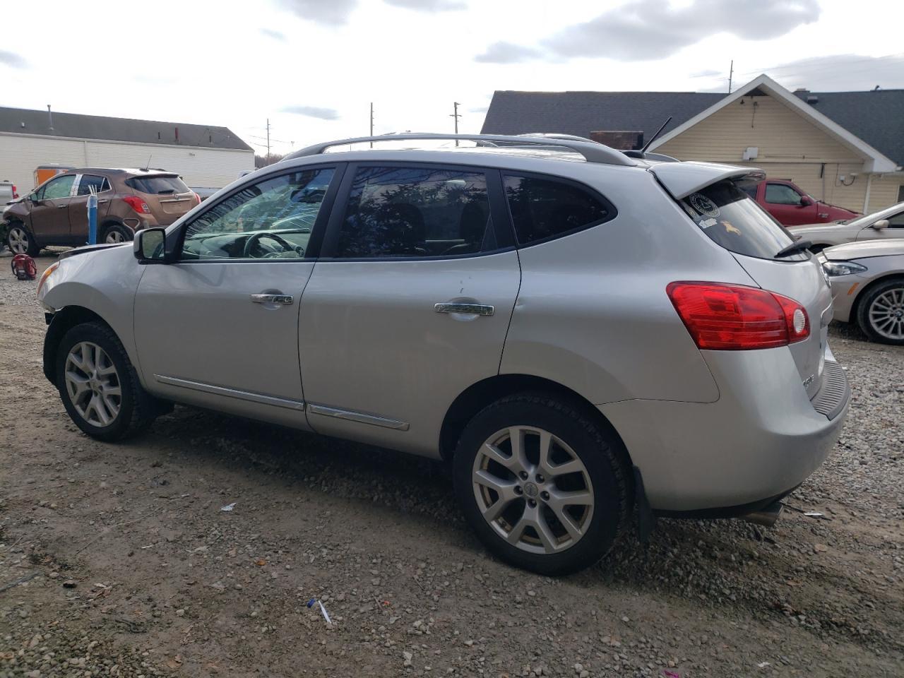 2011 Nissan Rogue s