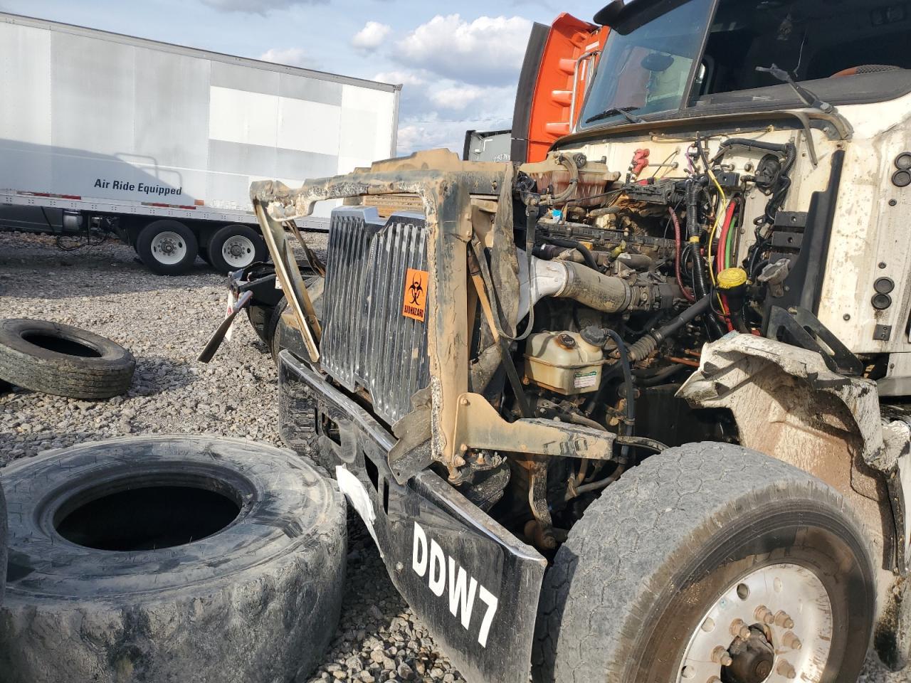 2016 Western Star 2016 Western Star 4700 Dump Truck
