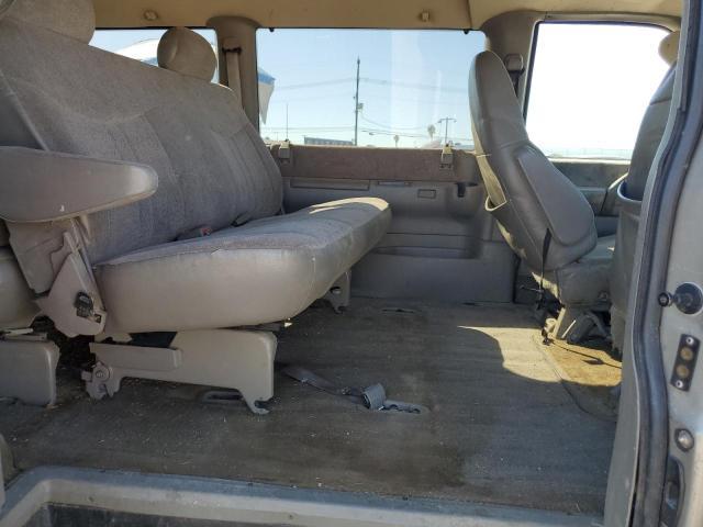2001 Chevrolet Astro