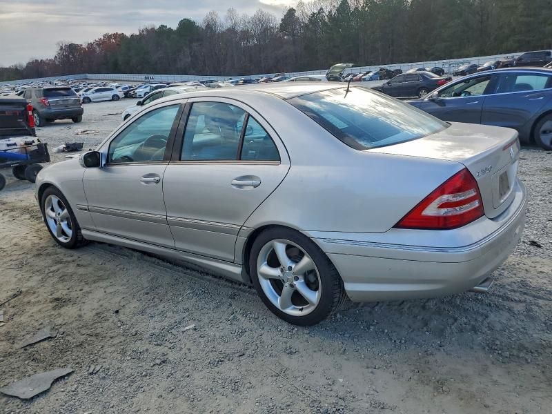 2005 Mercedes-Benz C 320