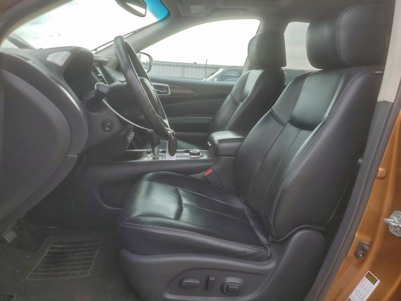 2017 Nissan Pathfinder Platinum